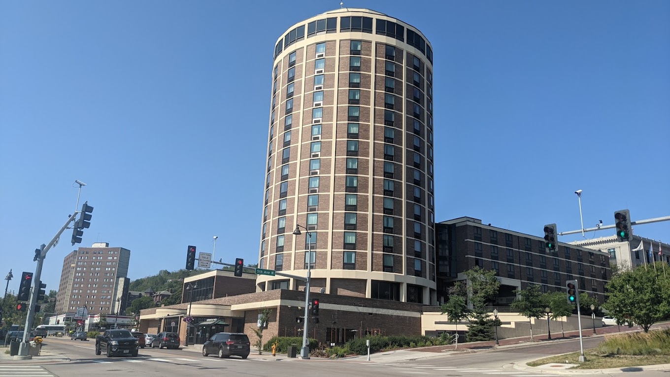 Radisson Hotel Duluth-Harborview