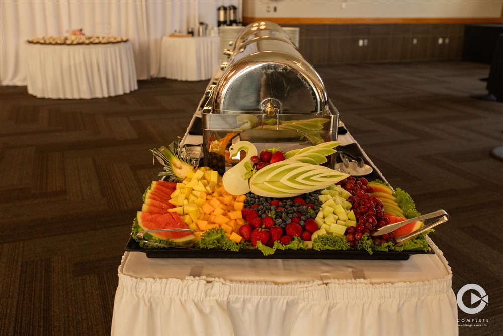 Complete-Weddings-and-Events-Duluth-Nelson_-buffett-Giants-Ridge-reception.