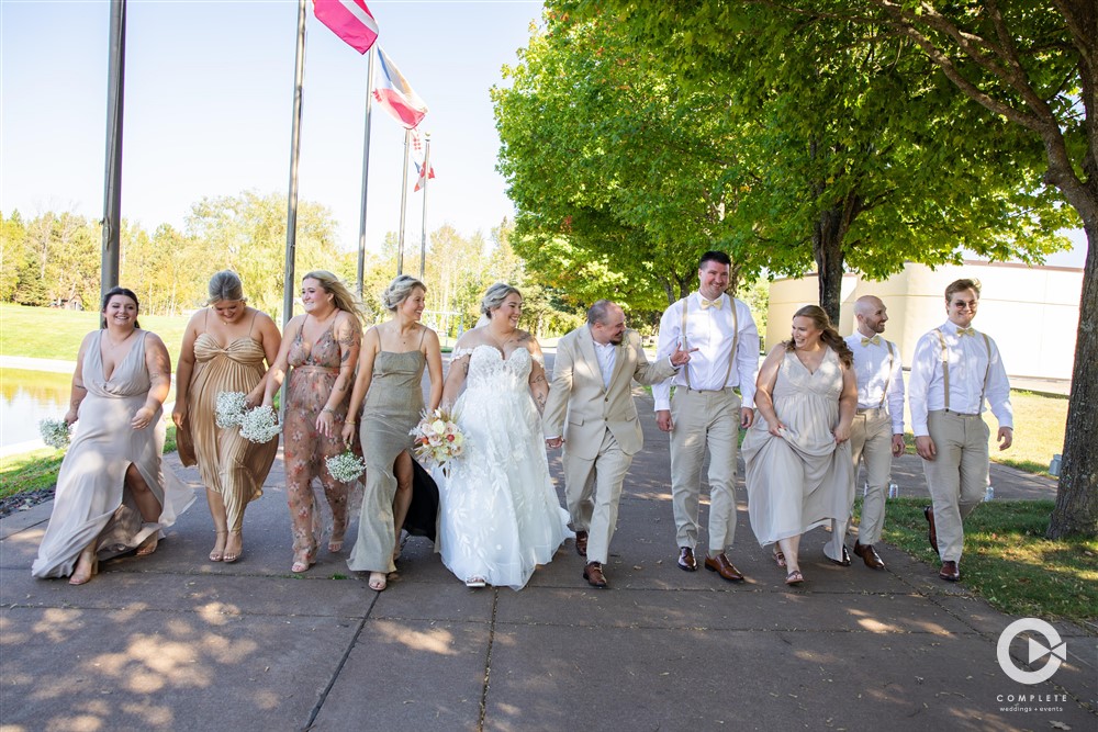 Discovery Center, trolly, wedding, wedding lake superior, wedding crew, mn up north. mn north weddings, iron range weddings.