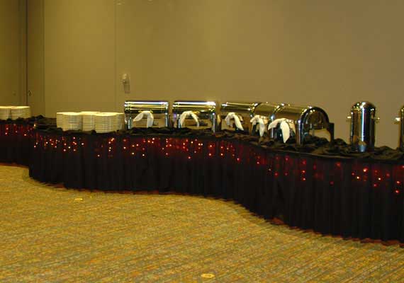 Roll the Dice, Delight Your Palate: Winning Wedding Flavors