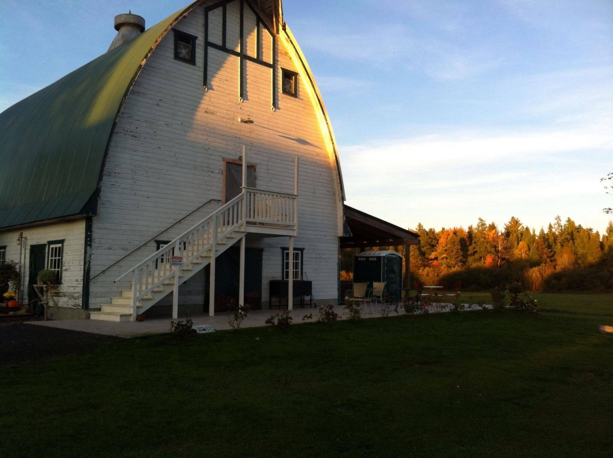 Brule River Barn Wedding and Event Center, white barn, WI