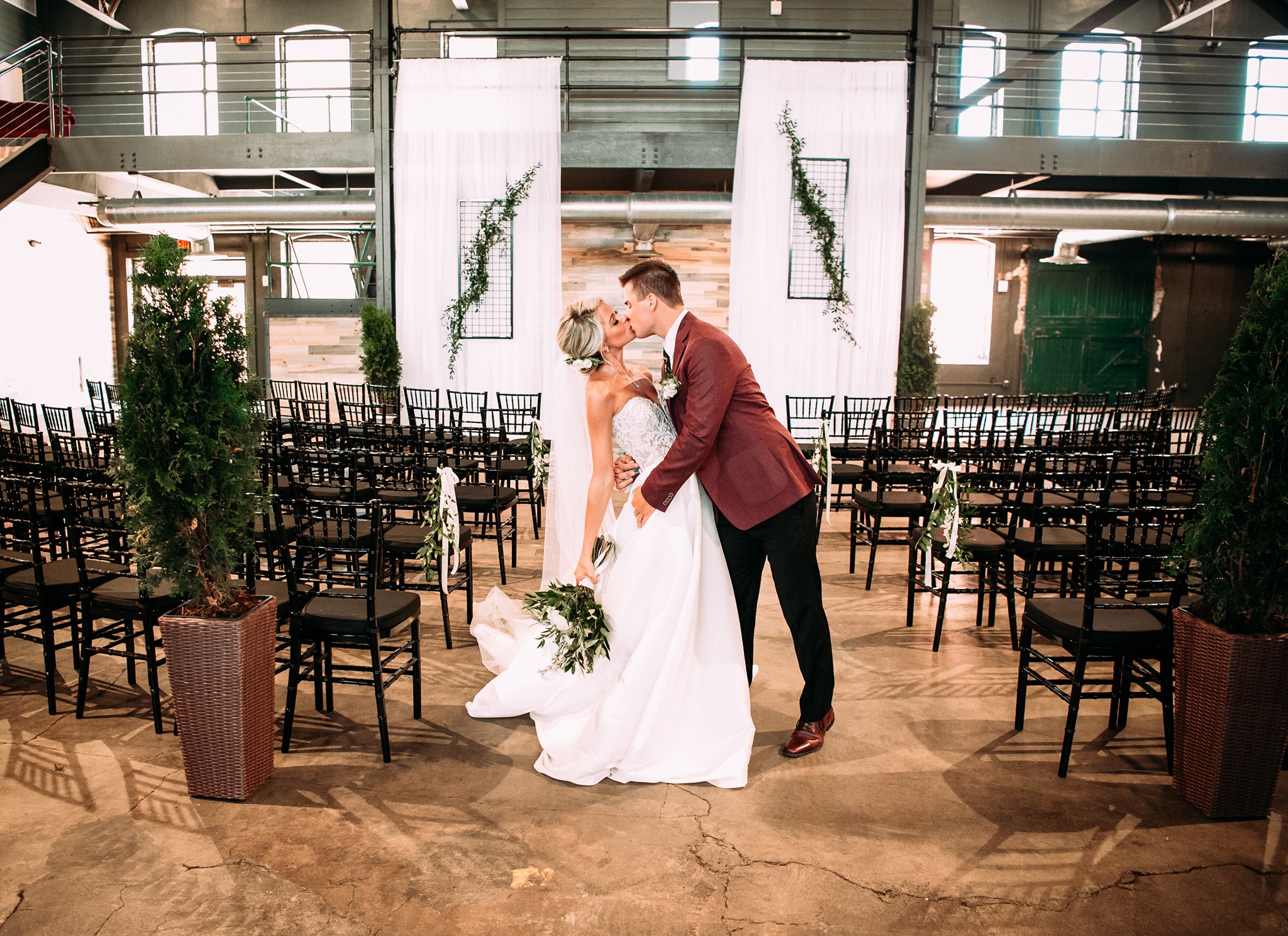 The Malting Building Couple Kissing, Duluth, MN Wedding